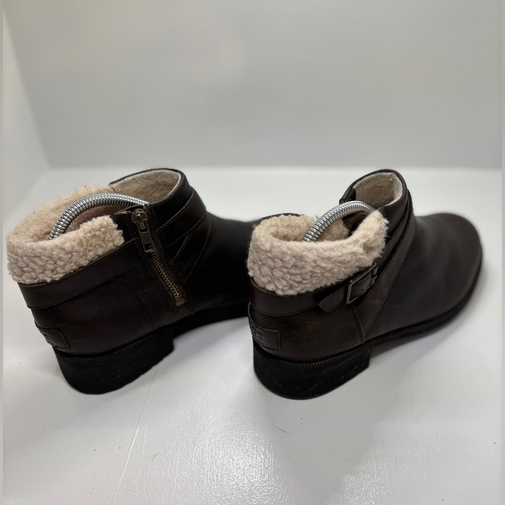 UGG women’s waterproof leather ankle boots with shearling lining women’s size 9 - Picture 5 of 14